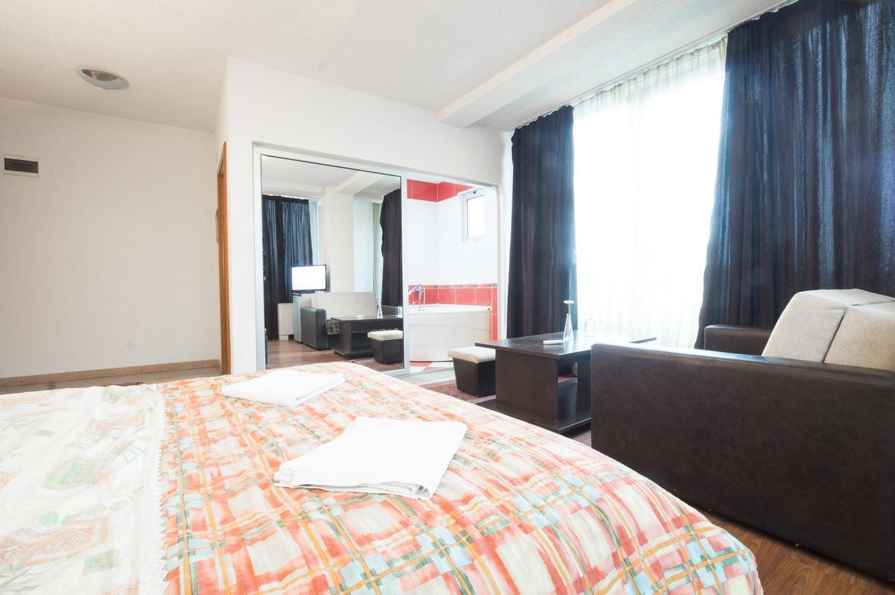 Hotel Filipov Kočani Esterno foto