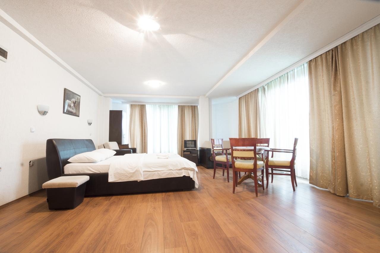 Hotel Filipov Kočani Esterno foto
